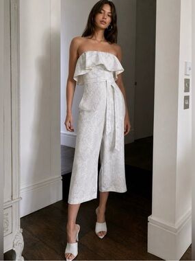 Aritzia Babaton flutter strapless ruffle sash tie jumpsuit wide legs cropped